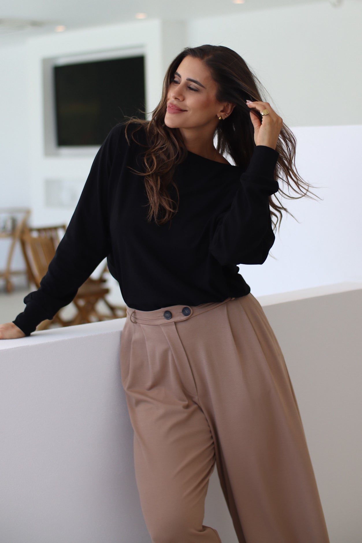 Blusa Morcego Essência - Preto