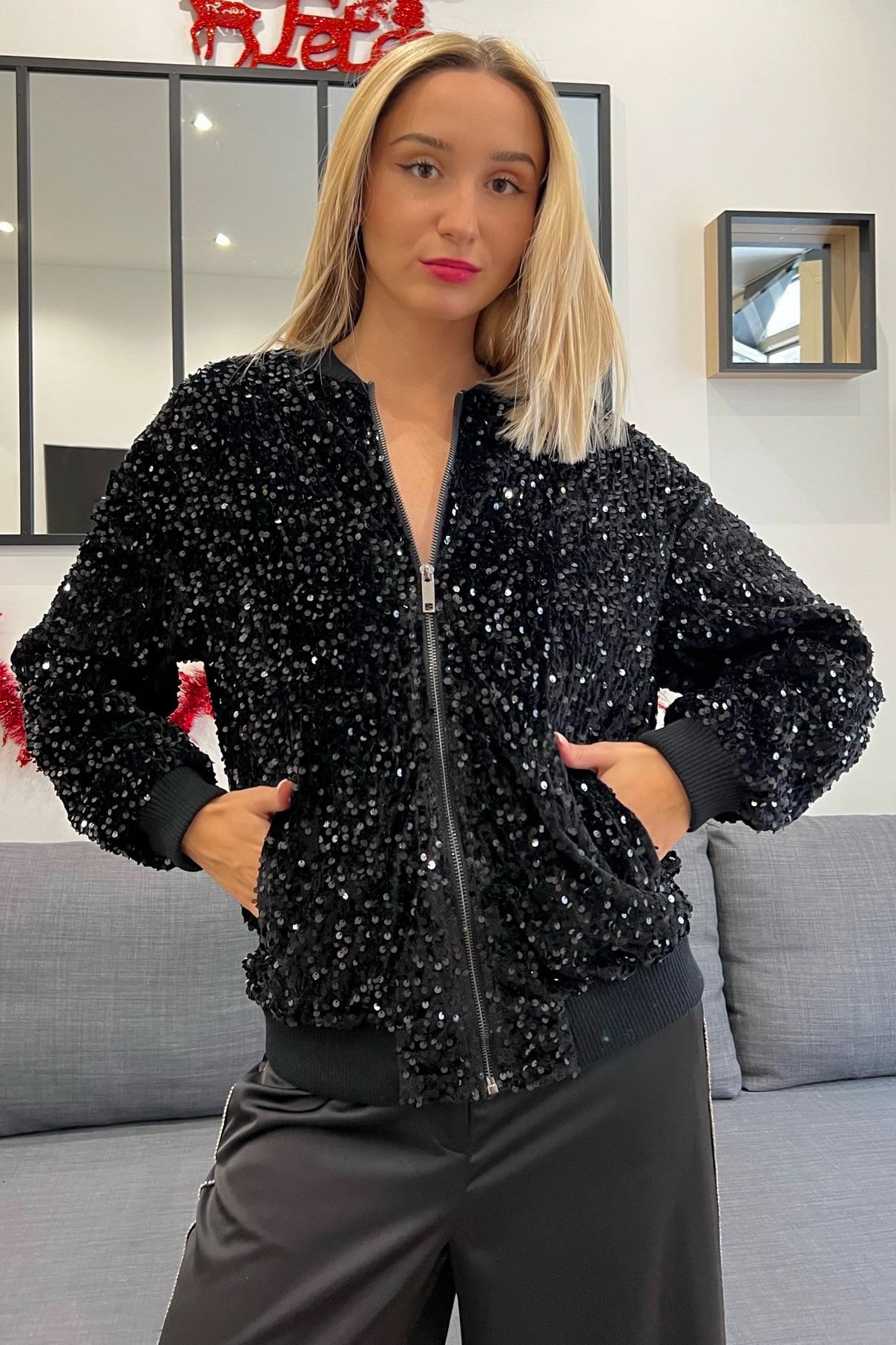 Casaco bomber com lantejoulas preto