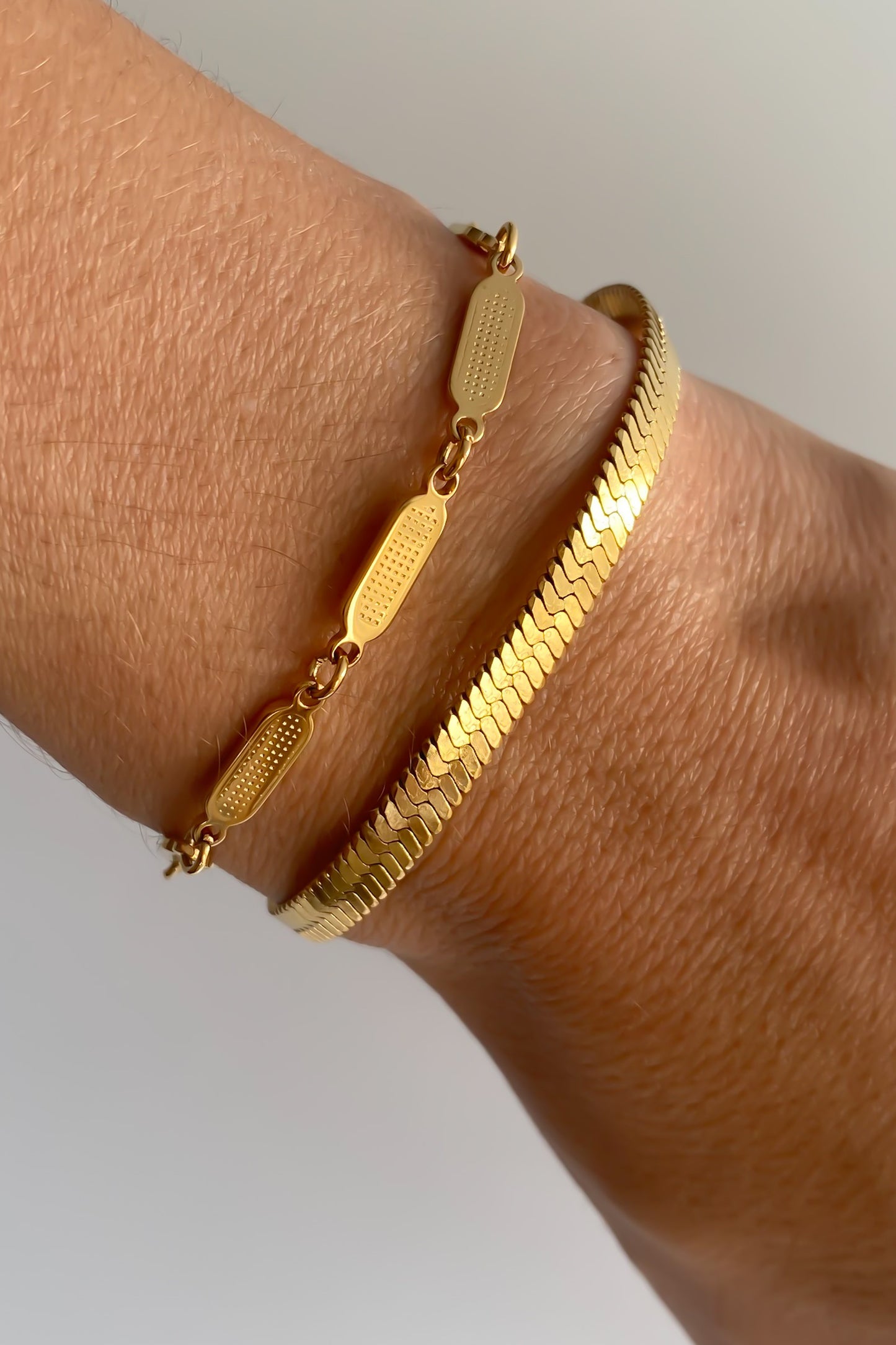 Conjunto de 2 pulseiras em aço inoxidável ajustável