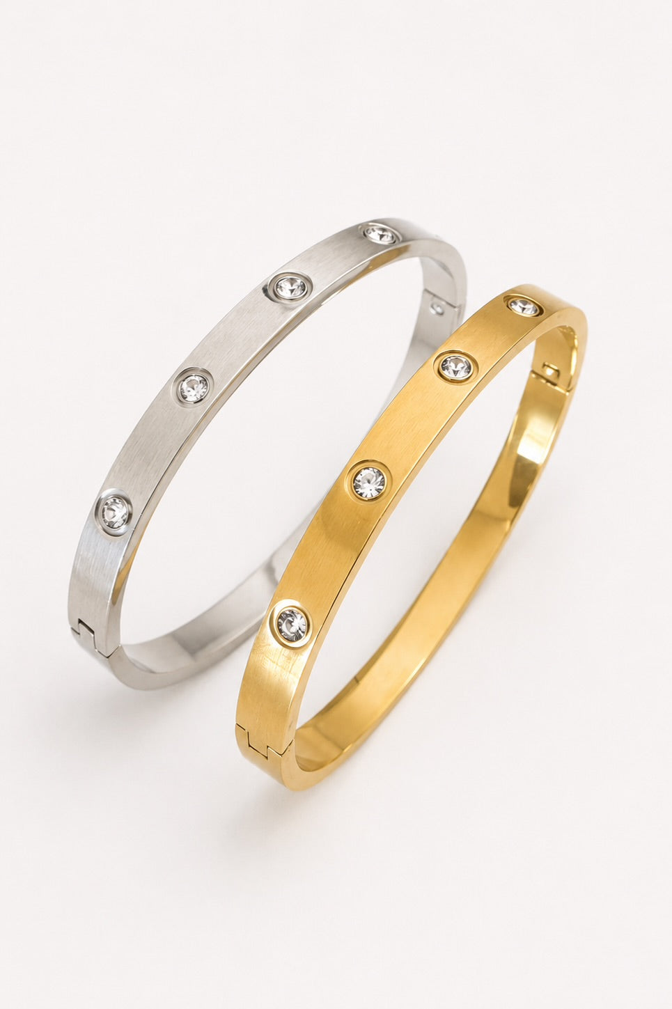 Conjunto de 2 pulseiras em aço inoxidável ajustável dourada - Promoção até 30 de agosto