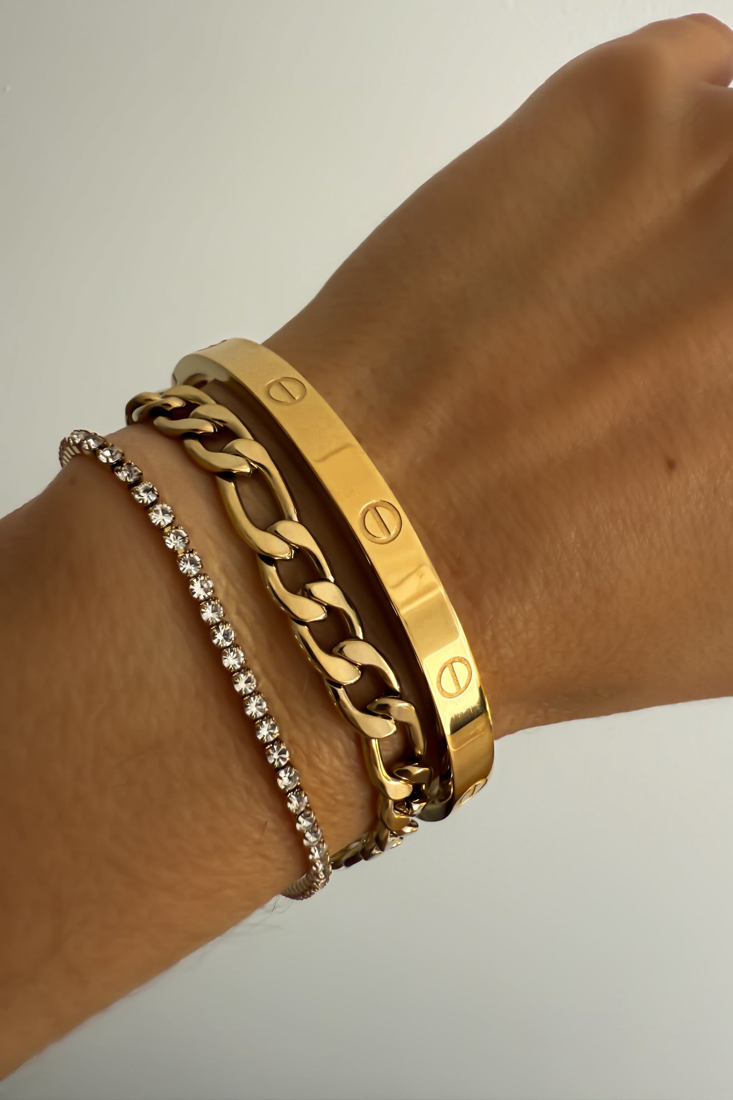 Conjunto de 3 pulseiras em aço inoxidável ajustável dourada