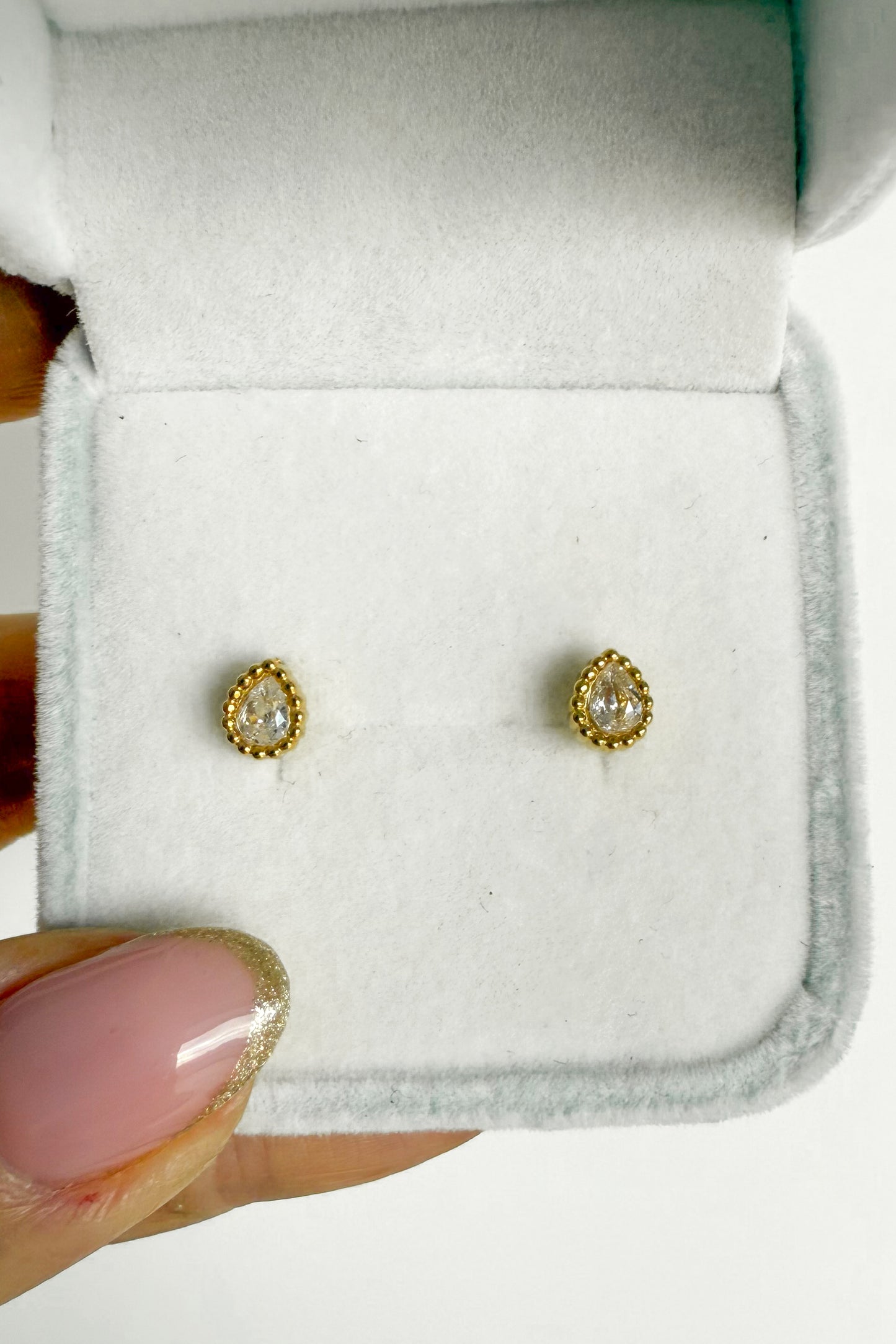 Brincos em aço - escolher opção