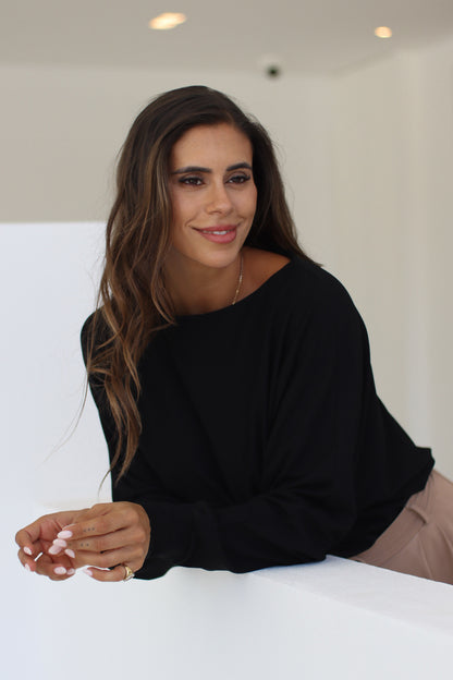 Blusa Morcego Essência - Preto