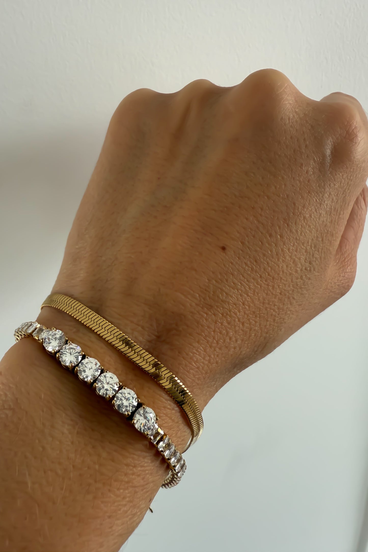 Conjunto de 2 pulseiras em aço inoxidável ajustável dourada