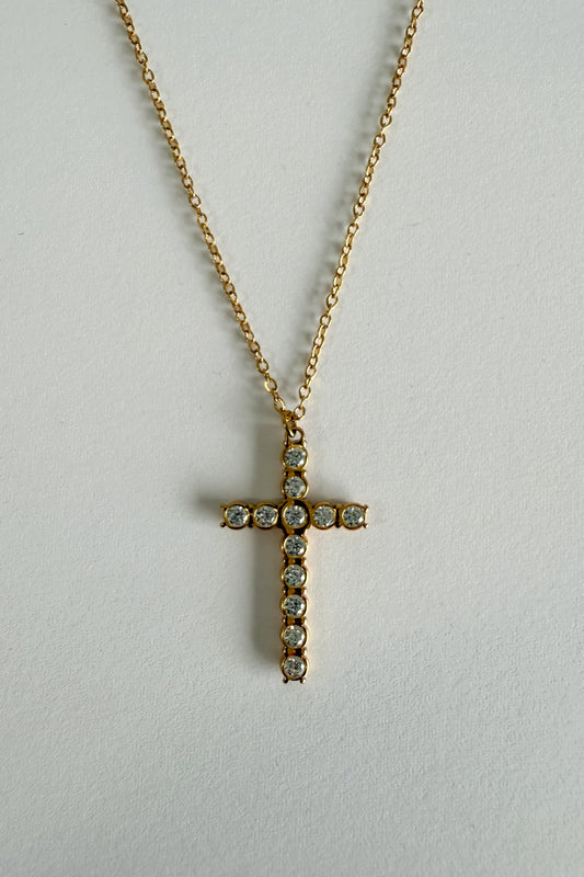 Colar em aço inoxidável