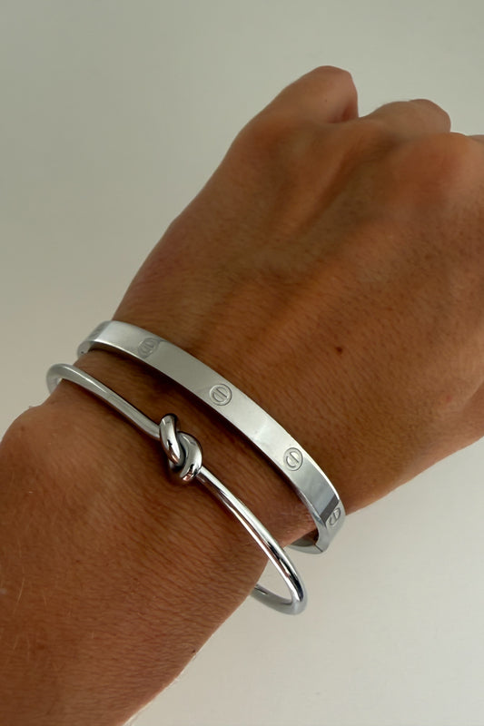 Conjunto de 2 pulseiras em aço inoxidável - Promoção até 30 de setembro