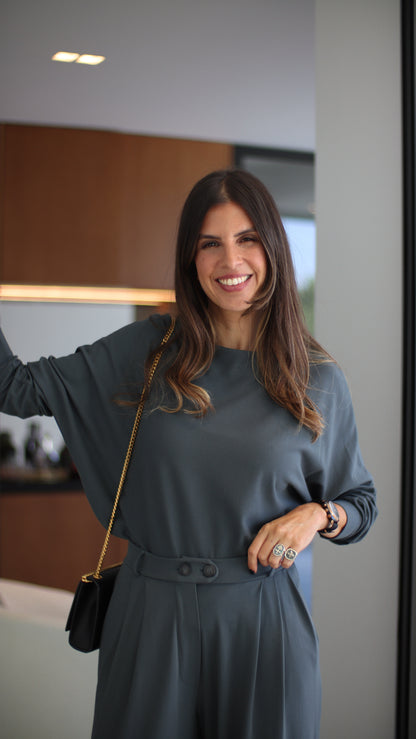 Blusa Morcego Essência - Cinzento